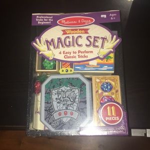 🦖Melissa and Doug Wooden Magic Set